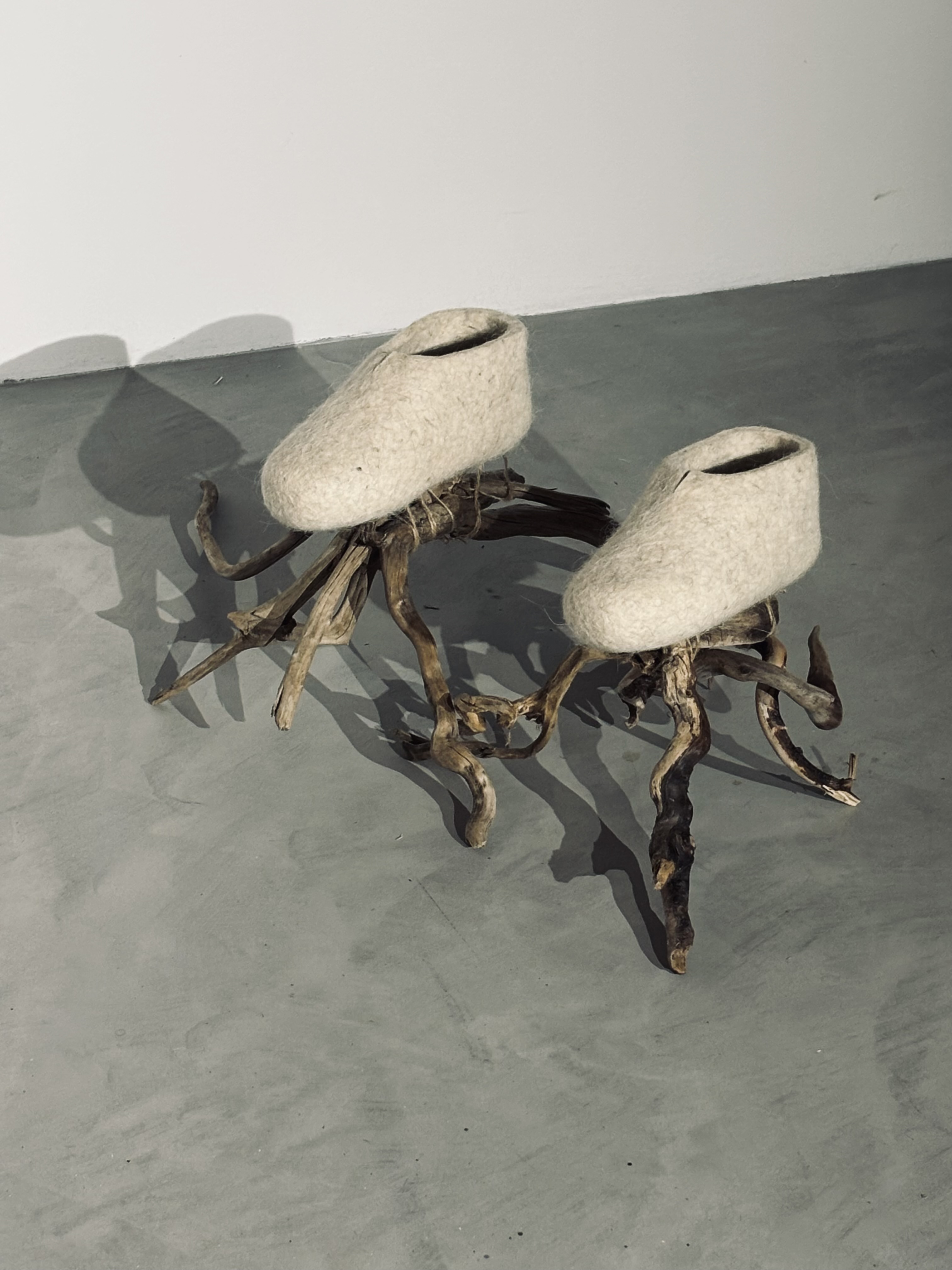 Туфельки, чтобы стоять на берегу Вишеры и молчать 